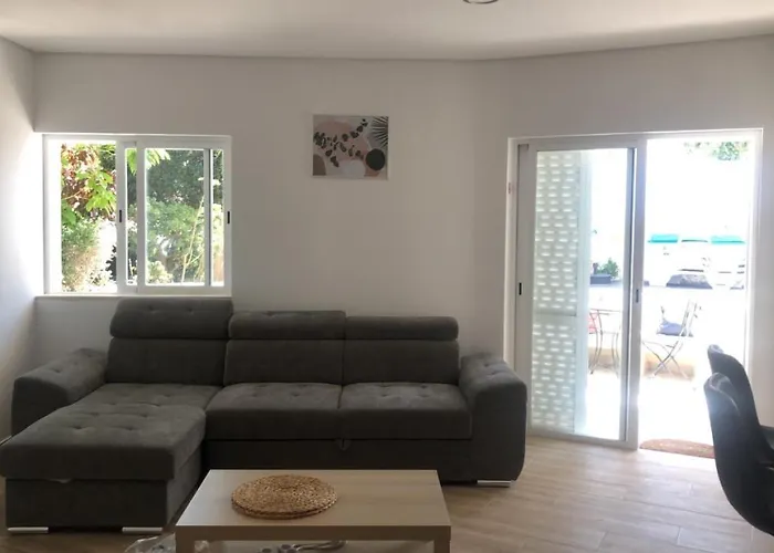 Luisa Anabela Piscine Et Jacuzzi 빌라