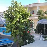 Luisa Anabela Piscine Et Jacuzzi * 阿尔布费拉