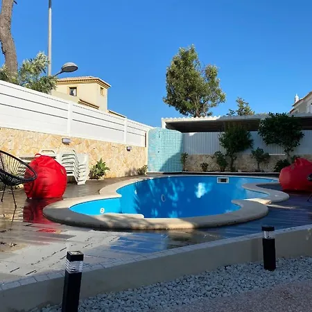 ヴィラ Luisa Anabela, 6/8 Pers, Piscine Et Jacuzzi . アルブフェイラ